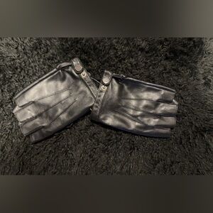 NWOT Black Leather Gloves Fingerless Gloves